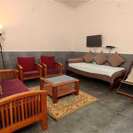 Monsoon Apartments كانور المظهر الخارجي الصورة