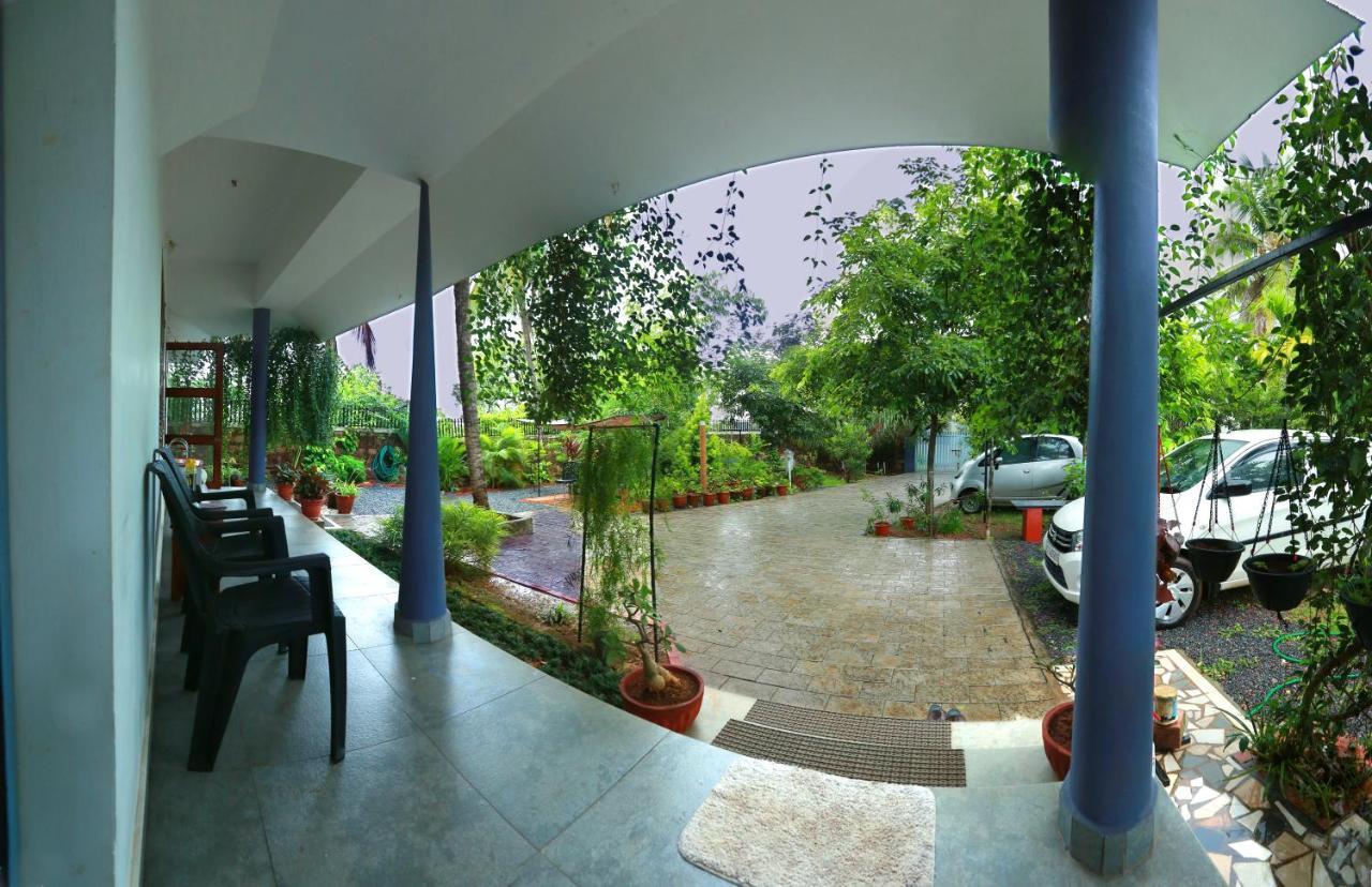 Monsoon Apartments كانور المظهر الخارجي الصورة