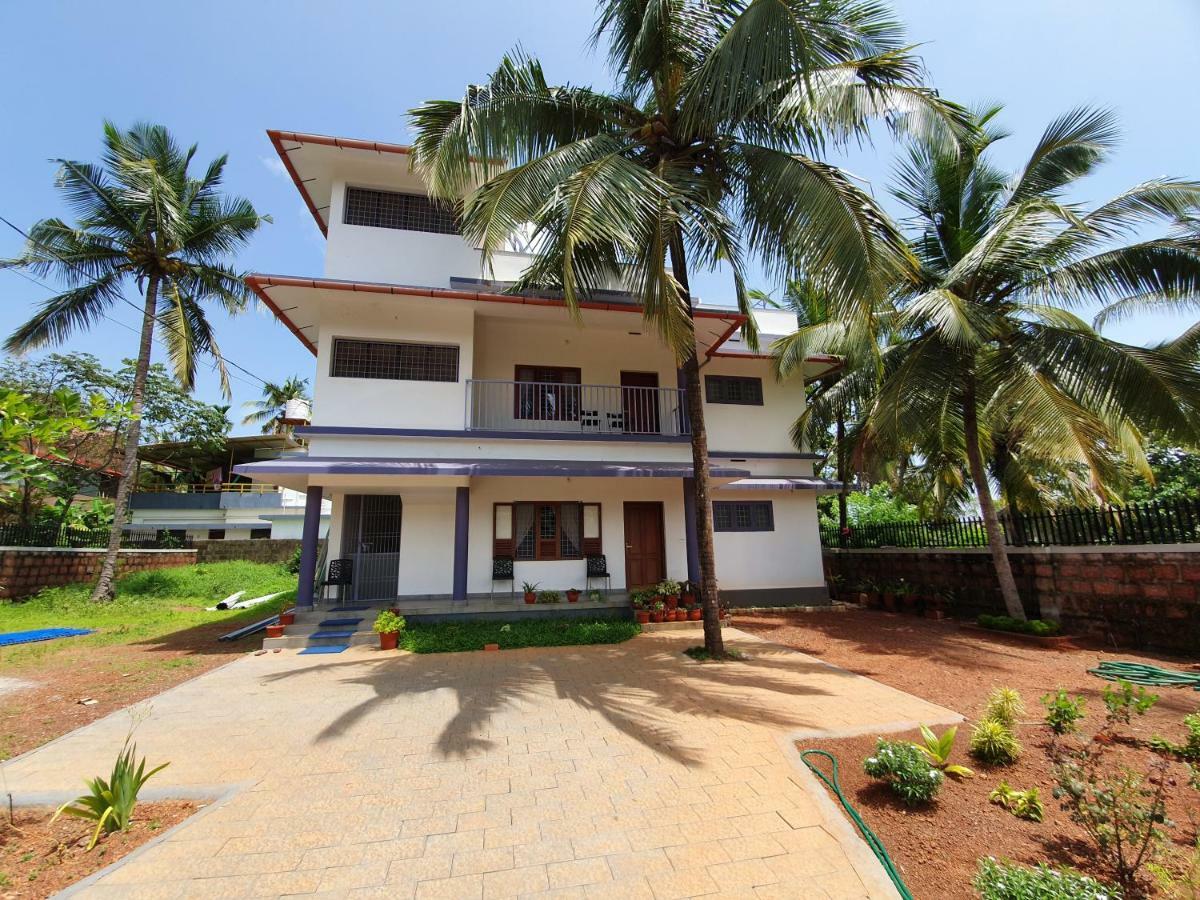 Monsoon Apartments كانور المظهر الخارجي الصورة